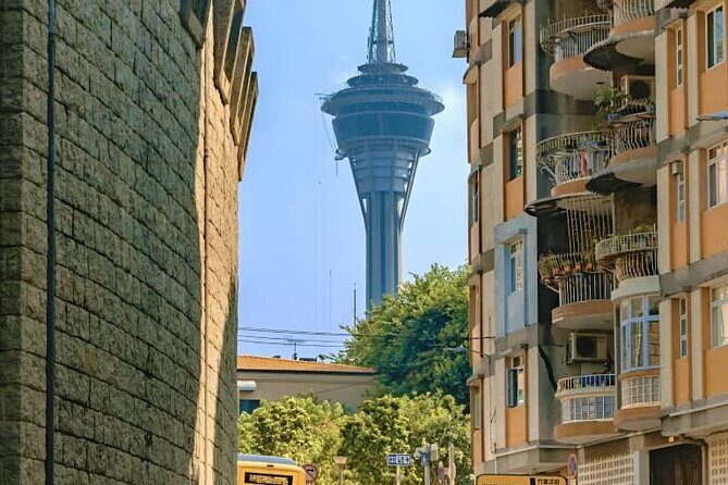 Macau Tour luxury MPV limousines pick up from Hong Kong - The Sum Up