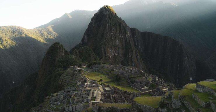 Macchu Picchu Private Tour Guide Bus Ticket Combo - Experience Highlights