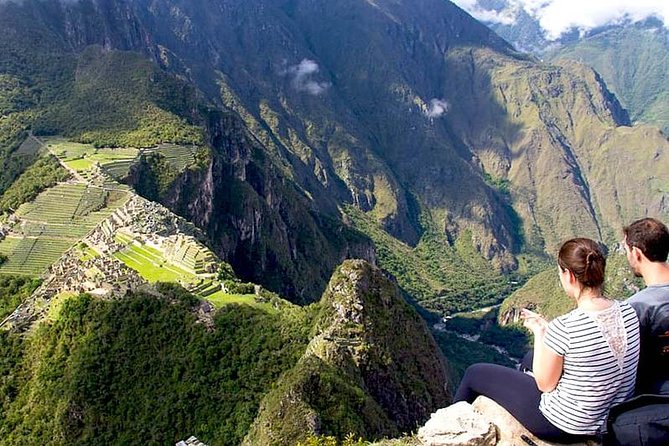 Machu Picchu and Huayna Picchu by Train (2 Days) - Questions