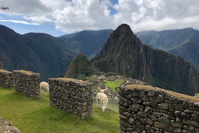 Machu Picchu and Sacred Valley Overnight Tour - Tour Itinerary