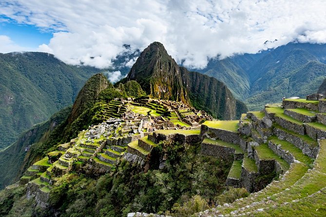 Machu Picchu by Train Ollantaytambo (1 Day) - Select Date and Travelers