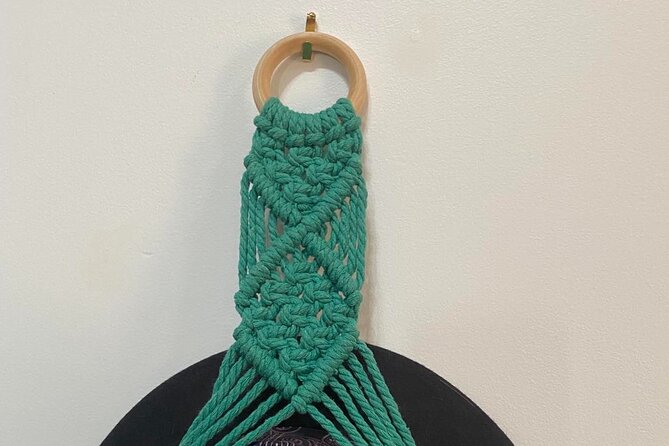 Macrame Hat Hanger Class in Tamborine Mountain Australia - Inclusions and Accessibility