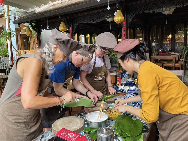 Madam Thu Cooking Class and Market Visits in Hue - Practical details before you book