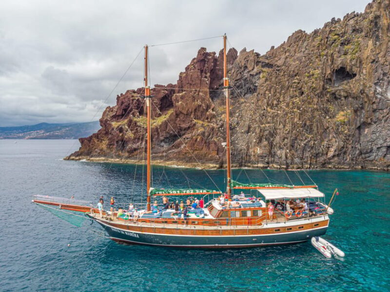 Madeira : 5 hour East Coast boat excursion - Practical Details and Tips for Your Trip