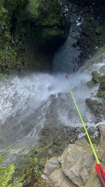 Madeira Canyoning For Beginners Ribeira Funda Level 3 - An Introduction to Madeira Canyoning at Ribeira Funda