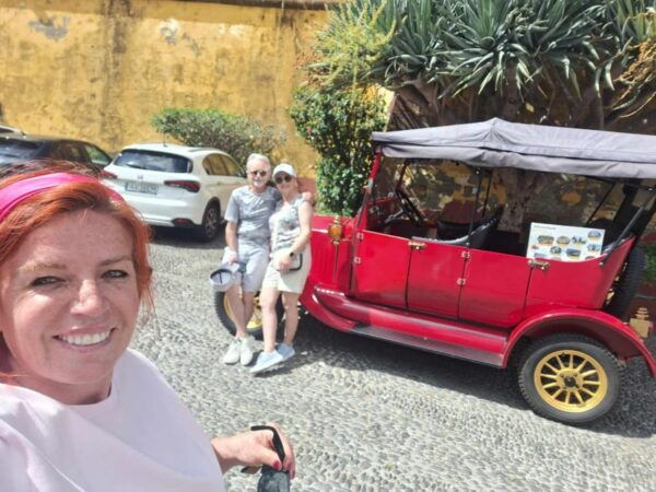 Madeira: Classic Tuk Tour Full Day - Visit Botanical Garden