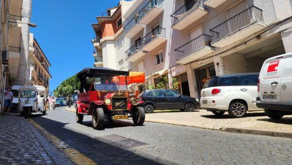 Madeira: Classic Tuk Tour With Wine Tasting - Customer Feedback