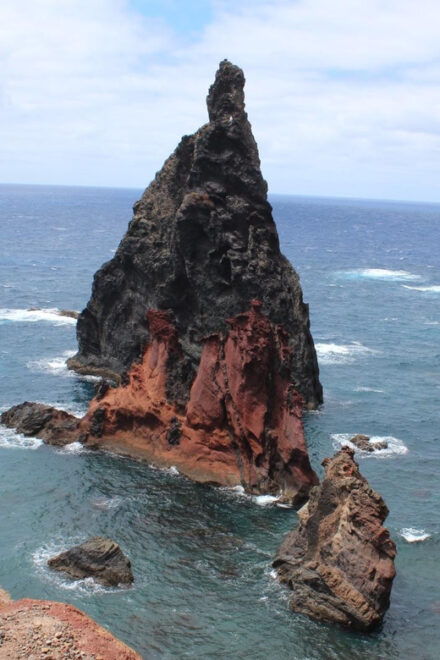 Madeira: Geology The Origins Tour - Languages and Group Size