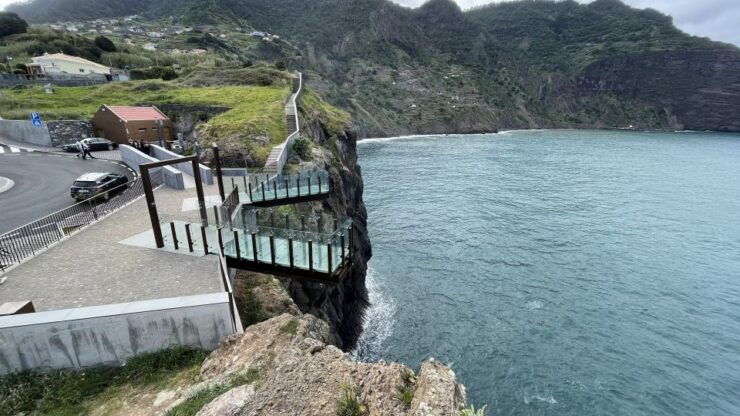 Madeira: Guided Tour Discovering the East Coast - Experience Highlights