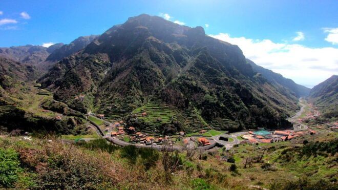 Madeira: Nature & Wine 4x4 Tour From Funchal or Caniço - Insights Into Madeiras Wine Culture