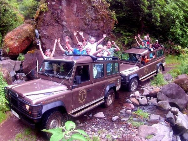 Madeira: Nature & Wine 4x4 Tour From Funchal or Caniço - Additional Information and Logistics