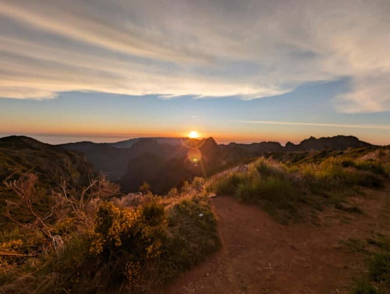 Madeira: Pico Arieiro Sunset with Stairway to Heaven Option - The Allure of Pico do Arieiro and the Sunset Experience