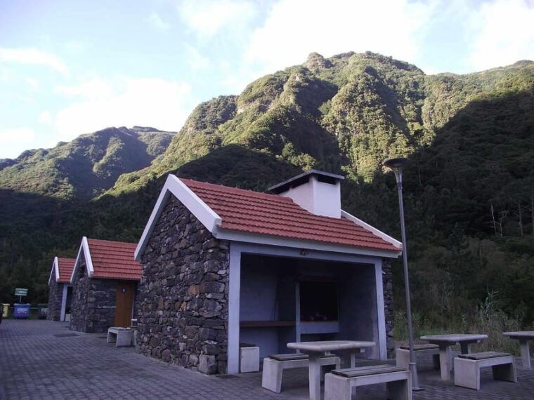 Madeira: Porto Moniz: Wild West Tour: In 4*4 car: Duration 7.5h - Who Is This Tour Best Suited For?