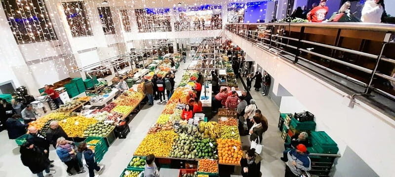 Madeira: Private 4x4 Nature Tour with Guide - Guide and Assistance