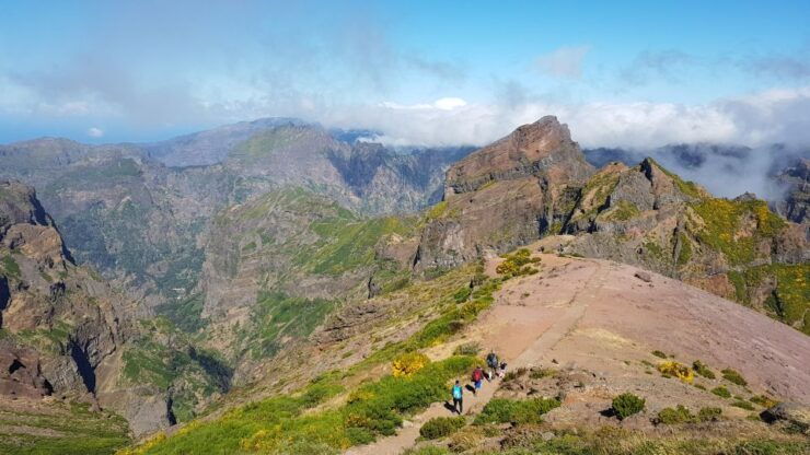 Madeira: Private Guided Pico Areeiro to Pico Ruivo Hike PR1 - Experience Highlights