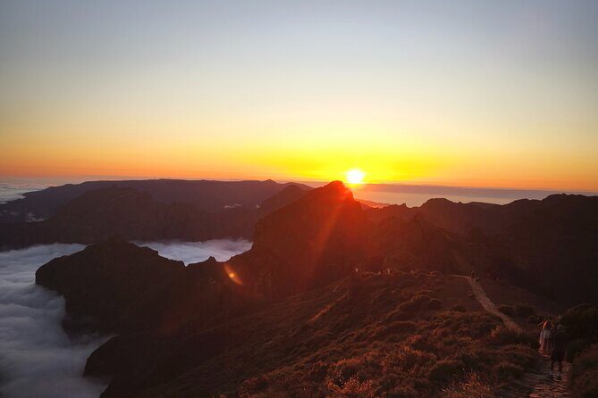 Madeira Sunset at Pico do Arieiro and PR1 Stairway To Heaven - FAQs