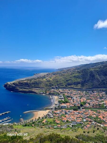 Madeira Tours - Viewpoint at Lombo Dos Pinheiros