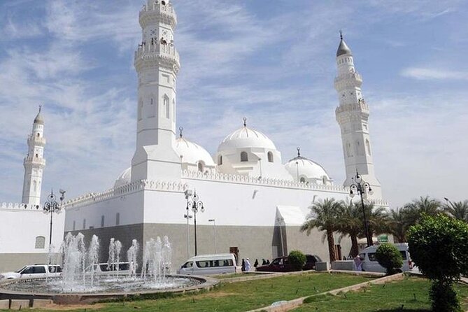 Madinah Holy Places Half Day Tour Private - Duration and Extra Time Charges