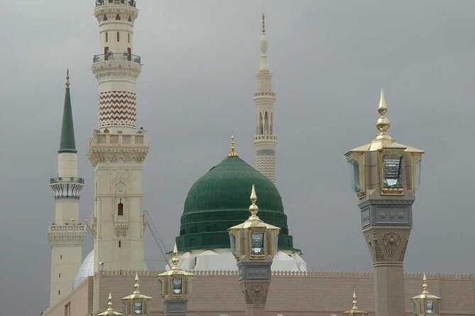 Madinah Holy Places Half Day Tour Private - The Sum Up