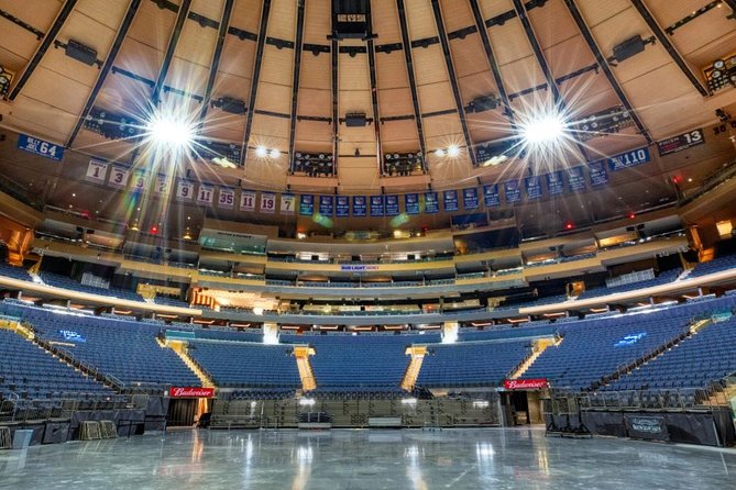 Madison Square Garden Tour Experience - VIP Access and Exclusive Areas