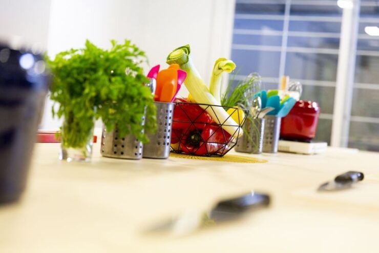 Madrid: 10 Tapas 2.5-Hour Cooking Class - Cooking Class Duration and Flexibility