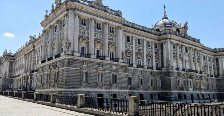 Madrid: Afternoon Royal Palace Tour With Skip-The-Line Entry - Tour Duration and Starting Location