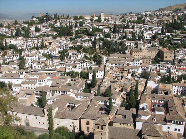 Madrid, Andalucía Y La Costa Del Mediterráneo Con Barcelona - Tour De 9 Días - Included Accommodation