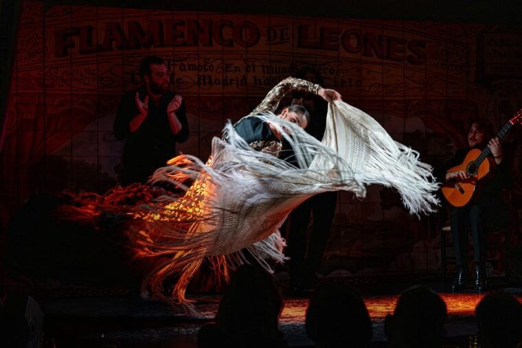 Madrid: Authentic Flamenco at Flamenco De Leones With Drink - Important Information