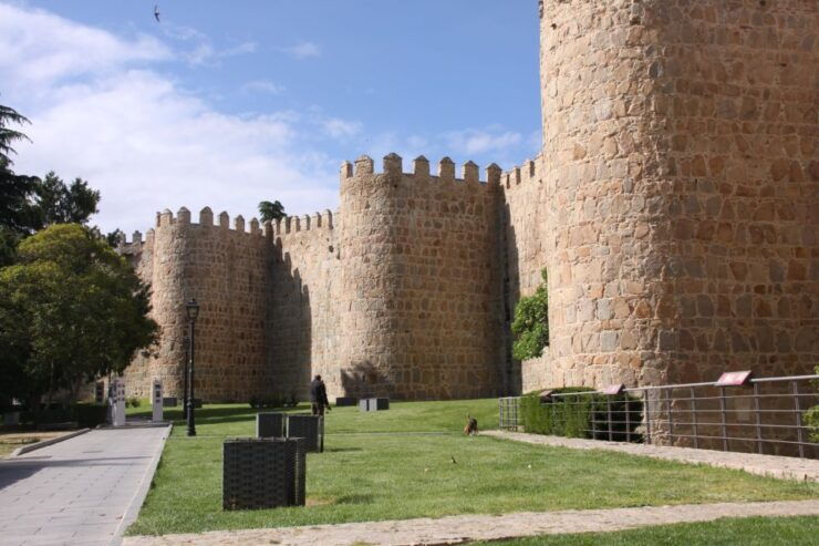 Madrid: Avila and Segovia Day Trip With Tickets to Monuments - Activity Details