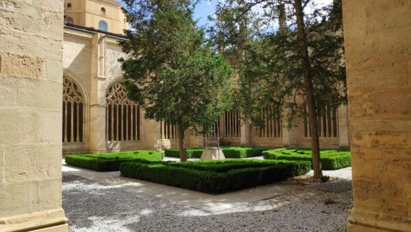 Madrid: Avila and Segovia Day Trip With Tickets to Monuments - Common Questions
