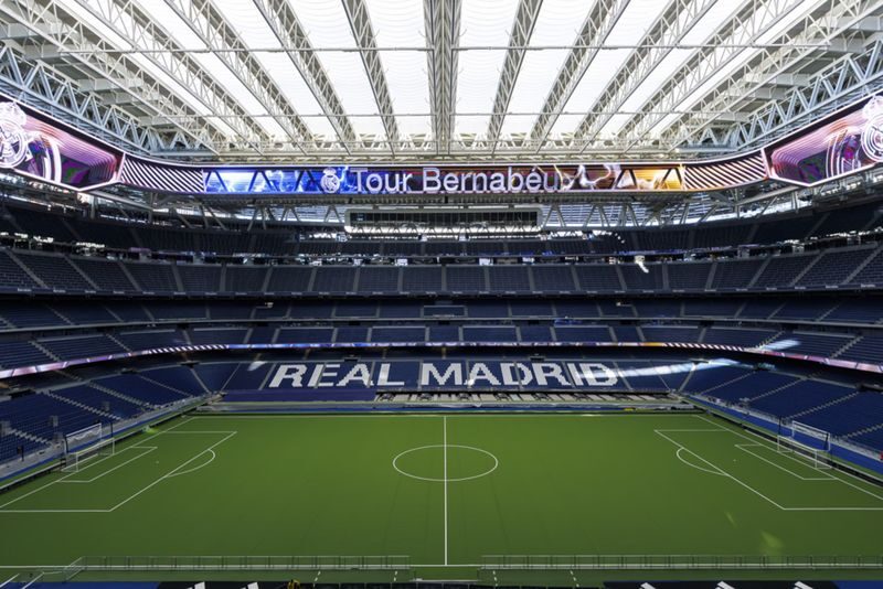 Madrid: Bernabeu Stadium and Museum Ticket - Following the route through the four-floor museum