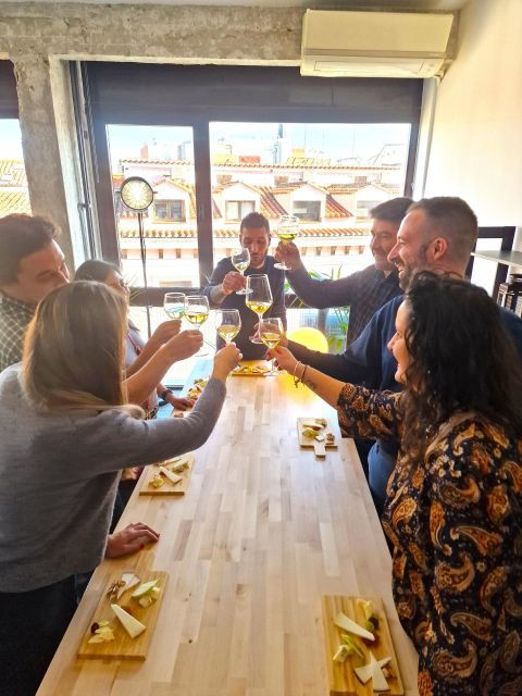 Madrid: Cheese Tasting With Wine Pairing. - Good To Know