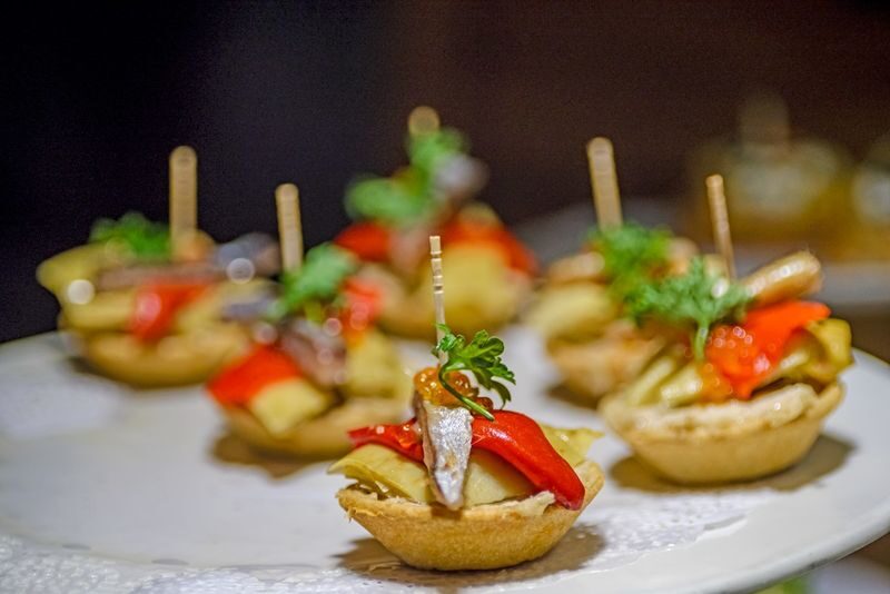 Madrid City, Flamenco Show and Tapas Walking Tour - The guide is part of the experience
