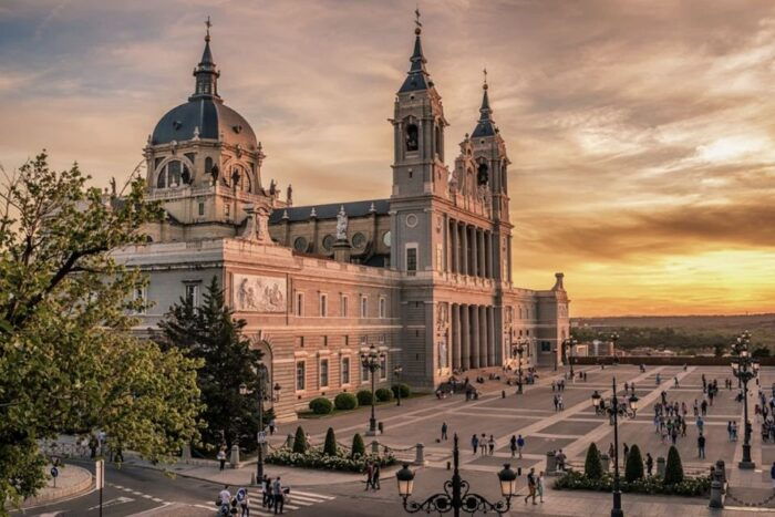 Madrid: City Highlights Guided Walking Tour - Frequently Asked Questions