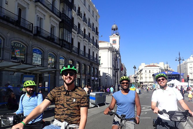 Madrid City Tour Regular Bike Reduced Groups - Questions and Additional Information