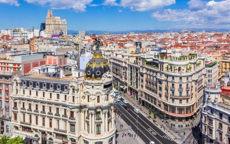 Madrid Contrasts Tour and Guided Tour of Toledo - Toledo Highlights