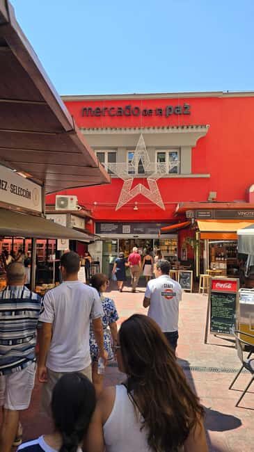 Madrid Contrasts Tour: Guided Bus and Walking Tour - Good To Know