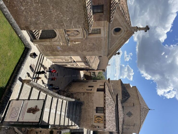 Madrid: Cuenca, Hanging Hauses and Cathedral Full-Day Trip - Tour Overview