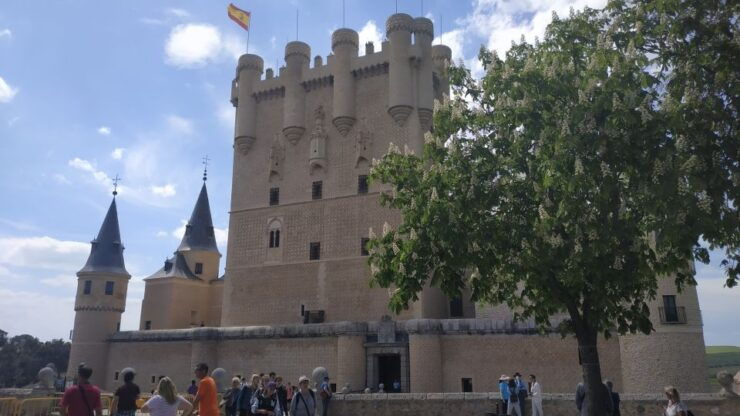 Madrid: Day Trip to Toledo & Segovia With Optional Alcazar - Highlights of Toledo and Segovia