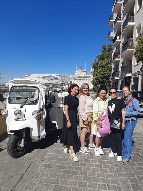 Madrid: Discover Madrid in Tuk-Tuk - Guided Experience
