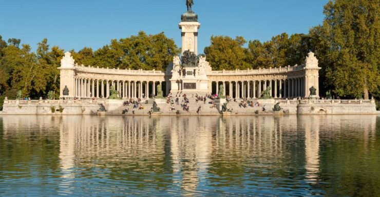 Madrid: El Retiro Park Self-Guided Audio Tour - Tour Highlights