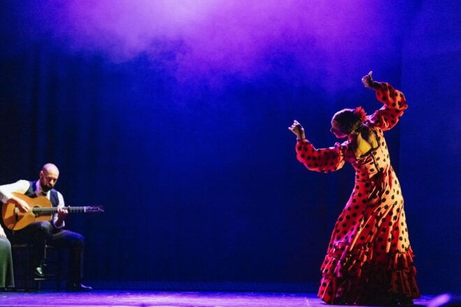 Madrid: "Emociones" Live Flamenco Performance - Witness the Passion of Flamenco Artists