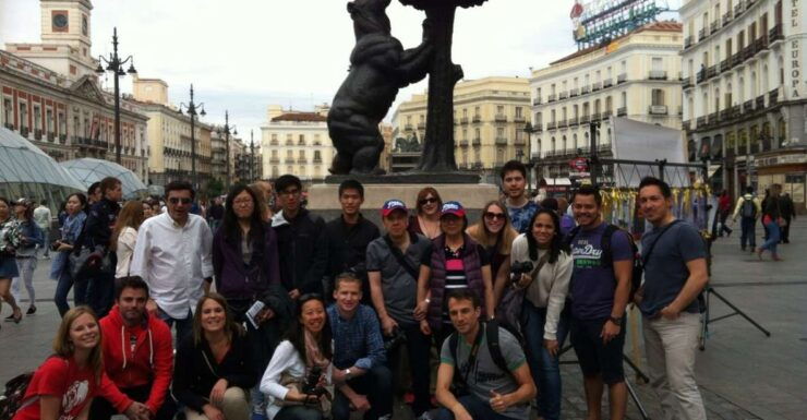 Madrid Essential: 3-Hour Guided Walking Tour - Tour Duration and Meeting Point