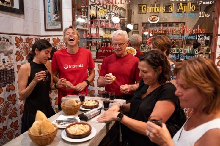 Madrid: Evening Tapas and Wine Tasting Tour With a Local - Tour Overview