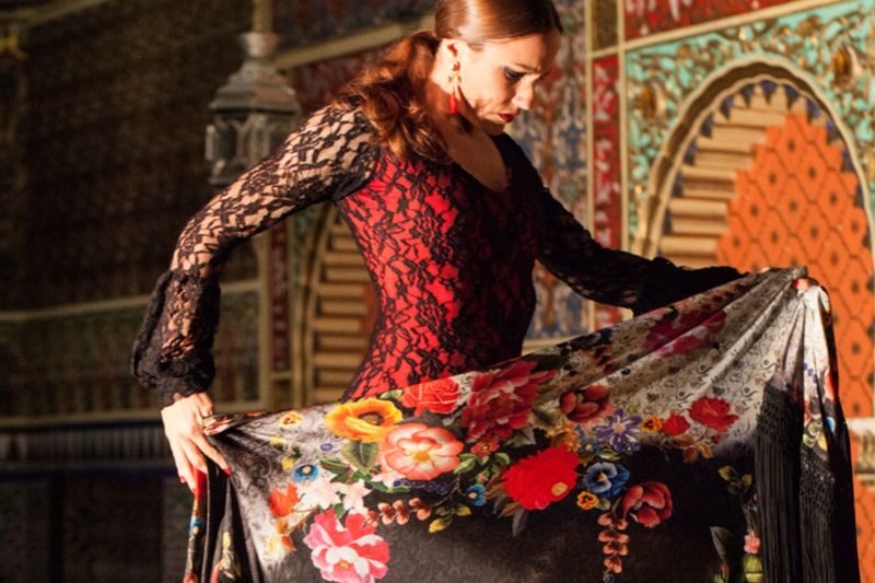 Madrid Evening Tour with Flamenco Show and Optional Tapas - Old Madrid after the day crowds