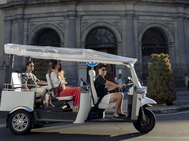 Madrid: Exclusive Panoramic Views in Tuk Tuk - Experience the Vibrant Market of San Miguel