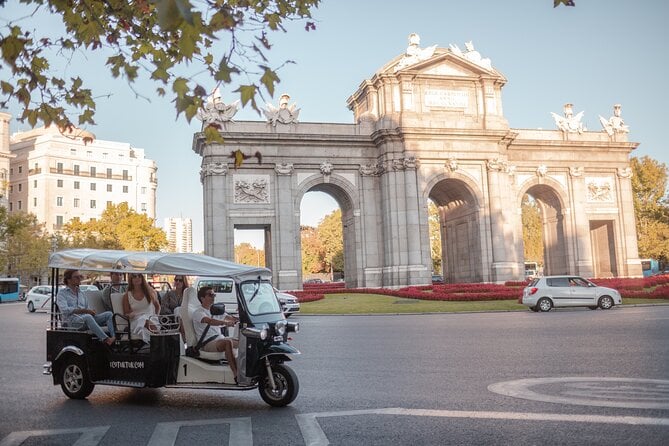 Madrid Expert PLUS Tour in Private Eco Tuk Tuk - Efficient Sightseeing Experience