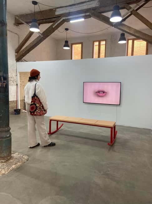 Madrid: Explore Madrids Art District Gallery and Studio Tour - Exploring Madrid’s Art Scene: A Closer Look