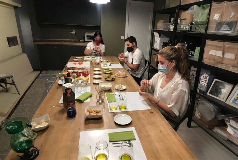 Madrid: Extra Premium Virgin Olive Oil Tasting with Aperitif - Introduction