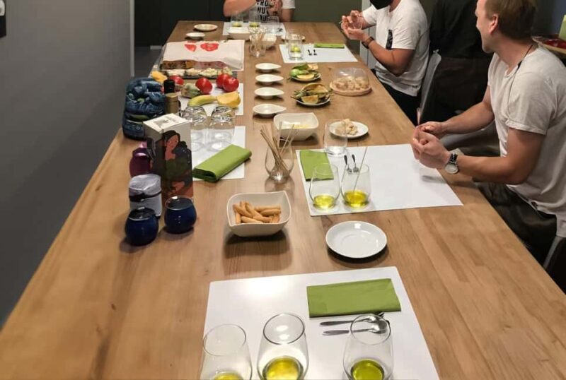 Madrid: Extra Premium Virgin Olive Oil Tasting with Aperitif - What Makes This Tour Stand Out?
